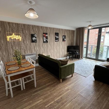 Pleasant Stay Apart Liverpool Extérieur photo